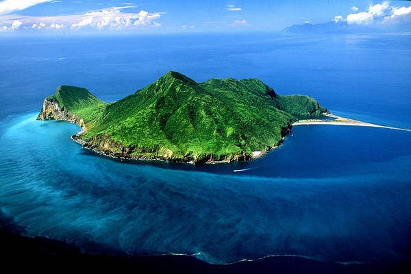 龜山島(宜蘭縣政府).jpg