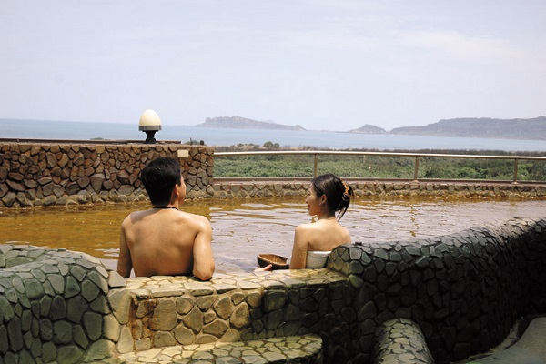金山溫泉(觀光局).jpg