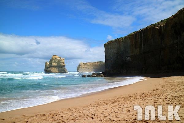 Great Ocean Road-3.JPG