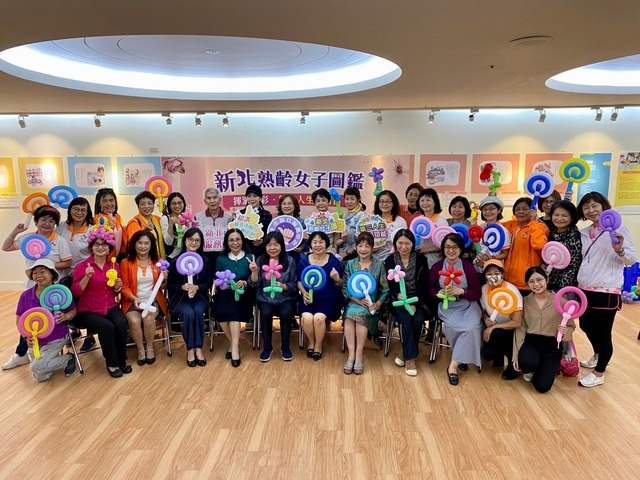 新北巿婦女服務中心分享會 (1).jpg