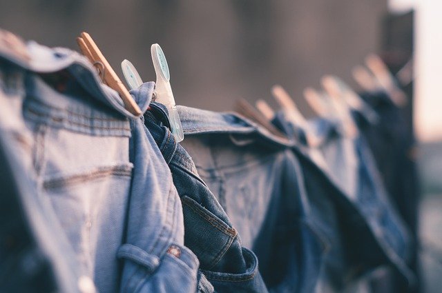 clothes-g5e875dee4_640.jpg