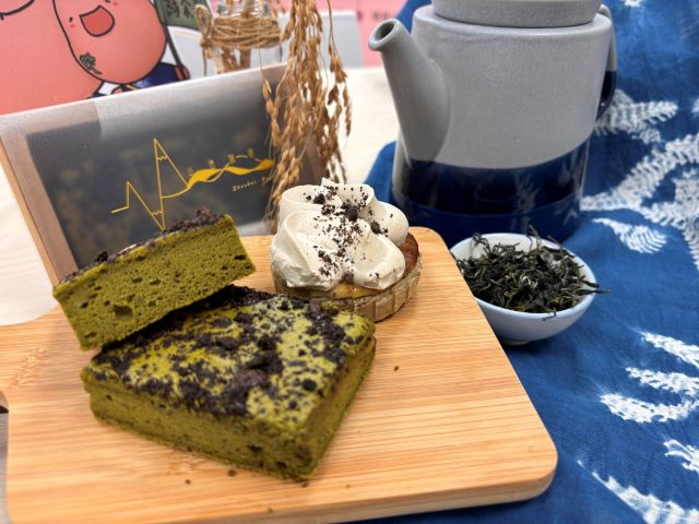 三峽綠茶季設有市集販售碧螺春巧克力米蛋糕.jpg