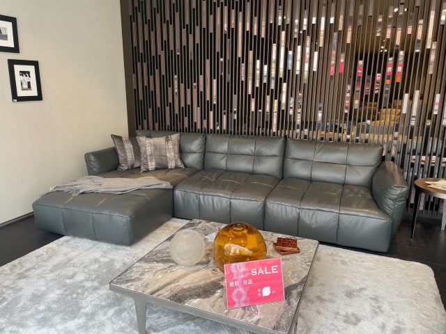 NATUZZI 新莊 Outlet 專區(圖為 Herman 沙發).jpg