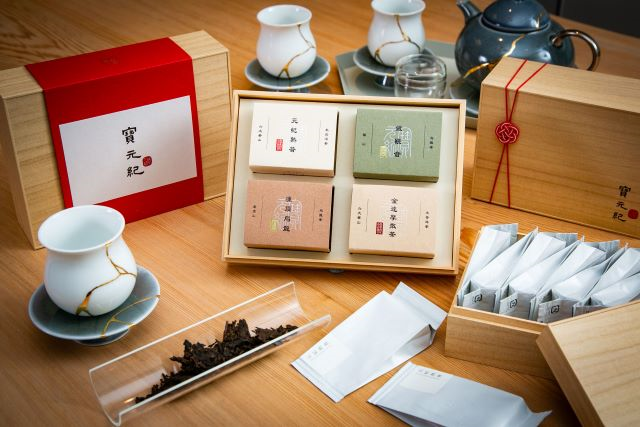 圖四｜《米其林傳奇大師盛宴》餐單以茶為靈感，使用多款台灣在地食材，以茶佐餐呈現創新作品.jpg