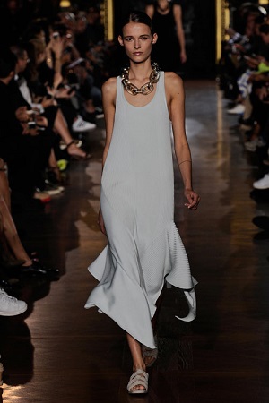 Summer15_Press_images_jpg_300dpi_Look_19_Dress.jpg