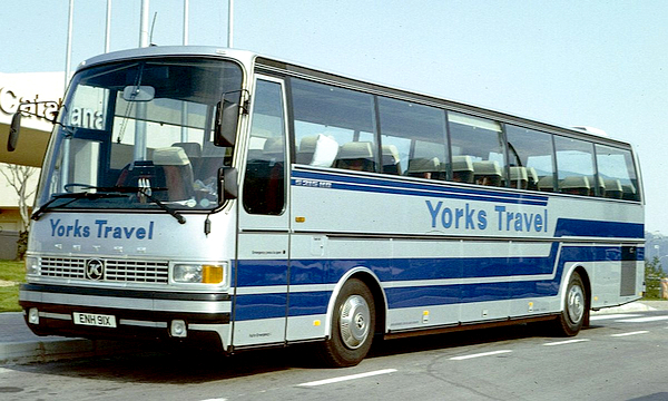 06Setra_215HD_1981.jpg