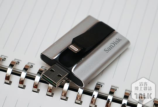 SanDisk iXpand 3.JPG