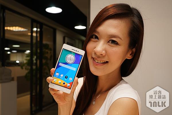 OPPO R5 1.JPG