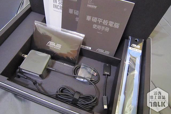 ASUS Transformer Book T300 Chi 2.5.jpg