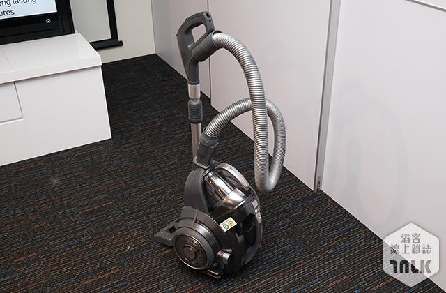 LG CordZero 3.JPG
