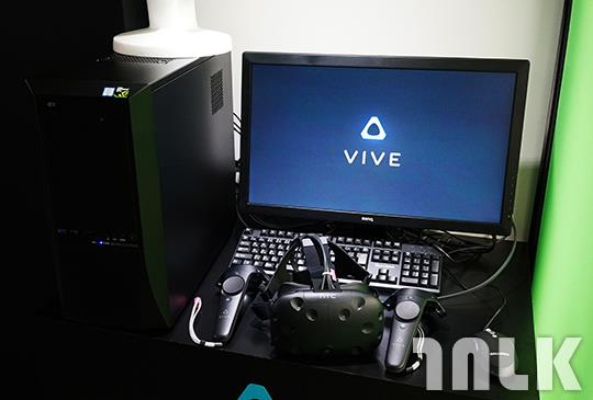 HTC Vive 4.JPG