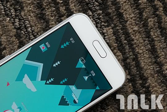 HTC 10 5.JPG