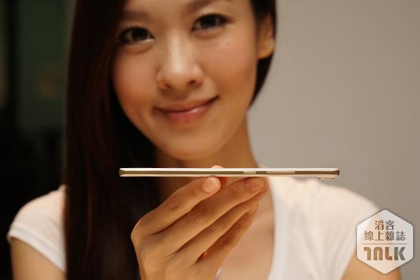 OPPO R5 3.JPG