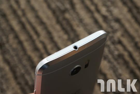 HTC 10 7.JPG