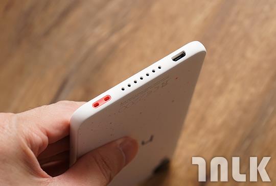 HTC Desire 825 7.JPG