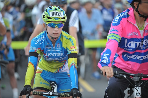 2014亞運女子銅牌選手黃亭茵領騎