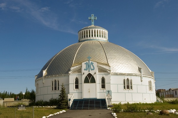 伊努維克圓頂教堂