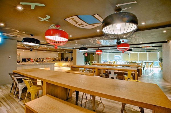 富驛商旅高雄中華路館5