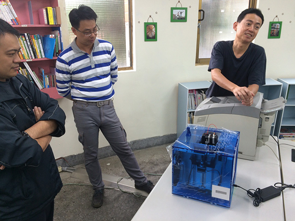 這張是機器送到學校操作的唯一一張.jpg