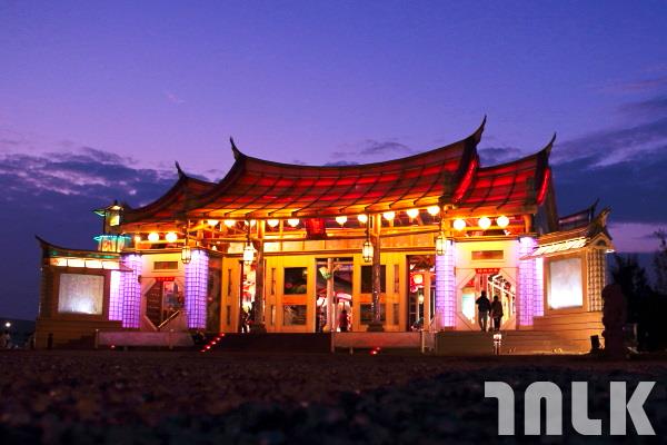 玻璃廟.JPG