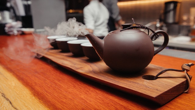 ATC-把壺話茶-《竹山》青烏龍茶壺shots X TCRC聯名酒款1.jpeg