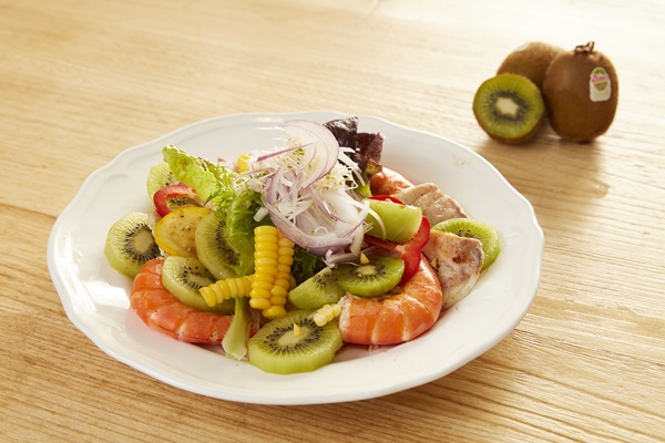 Zespri_奇異果海鮮總匯_料理完成圖.jpg
