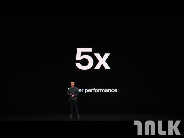 apple19oct00060.png