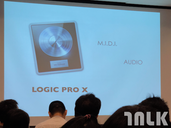 AUGM201700072.png