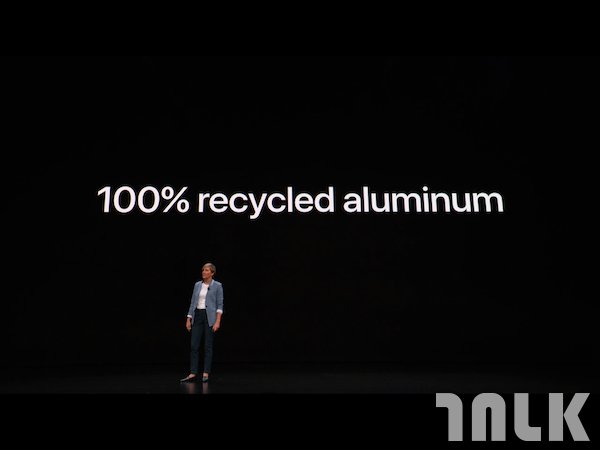 apple19oct00048.png
