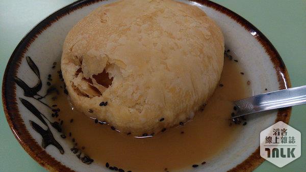 碰餅加上麵茶.jpg