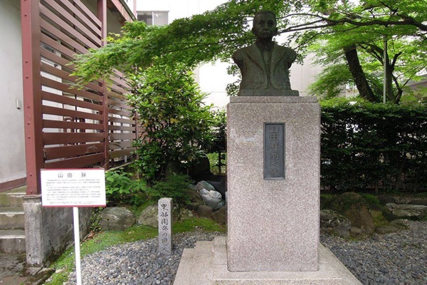 13578933_1083972265007937_174923219_n