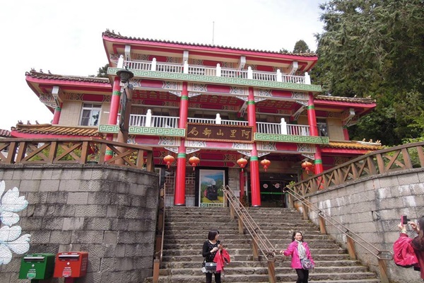 19251224_1493152507423242_1962339007_n