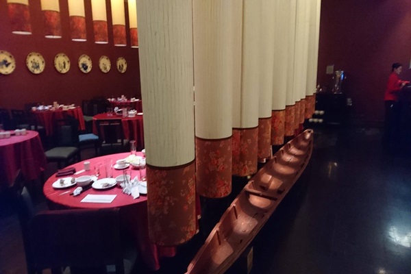 22553575_1626431070762051_2144076324_o