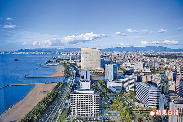 21942165_1601390409932784_900029695_n