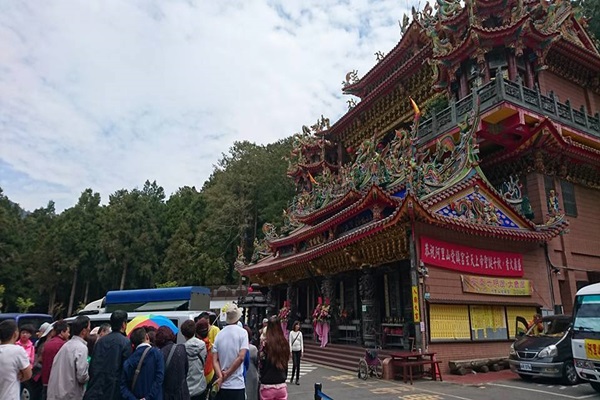 19206395_1493154047423088_851809739_n