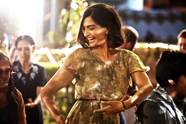 Neerja (2).jpg