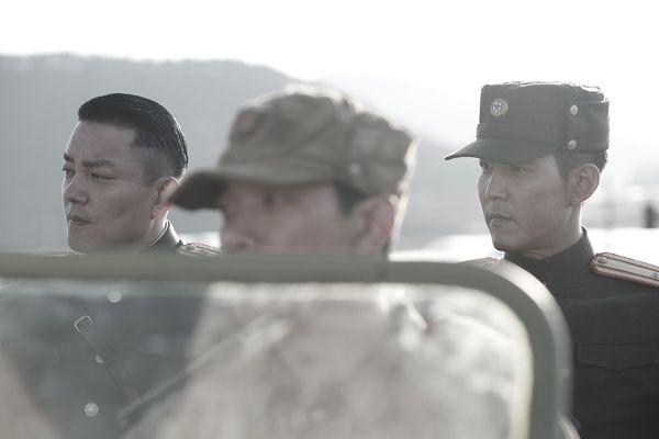 《代號：鐵鉻行動》(圖右)李政宰、(圖左)李凡秀.jpg