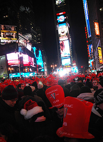 NewYearEve2008_TimeSquare_opt