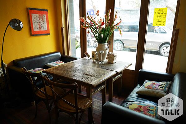 一樓窗邊.jpg
