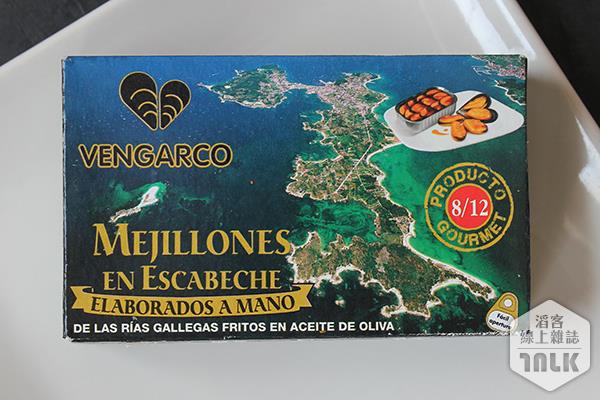 CAJA.jpg