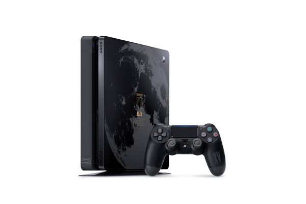 PlayStation 4 FINAL FANTASY XV LUNA EDITION.jpg
