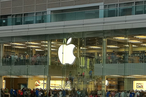 Apple.jpg